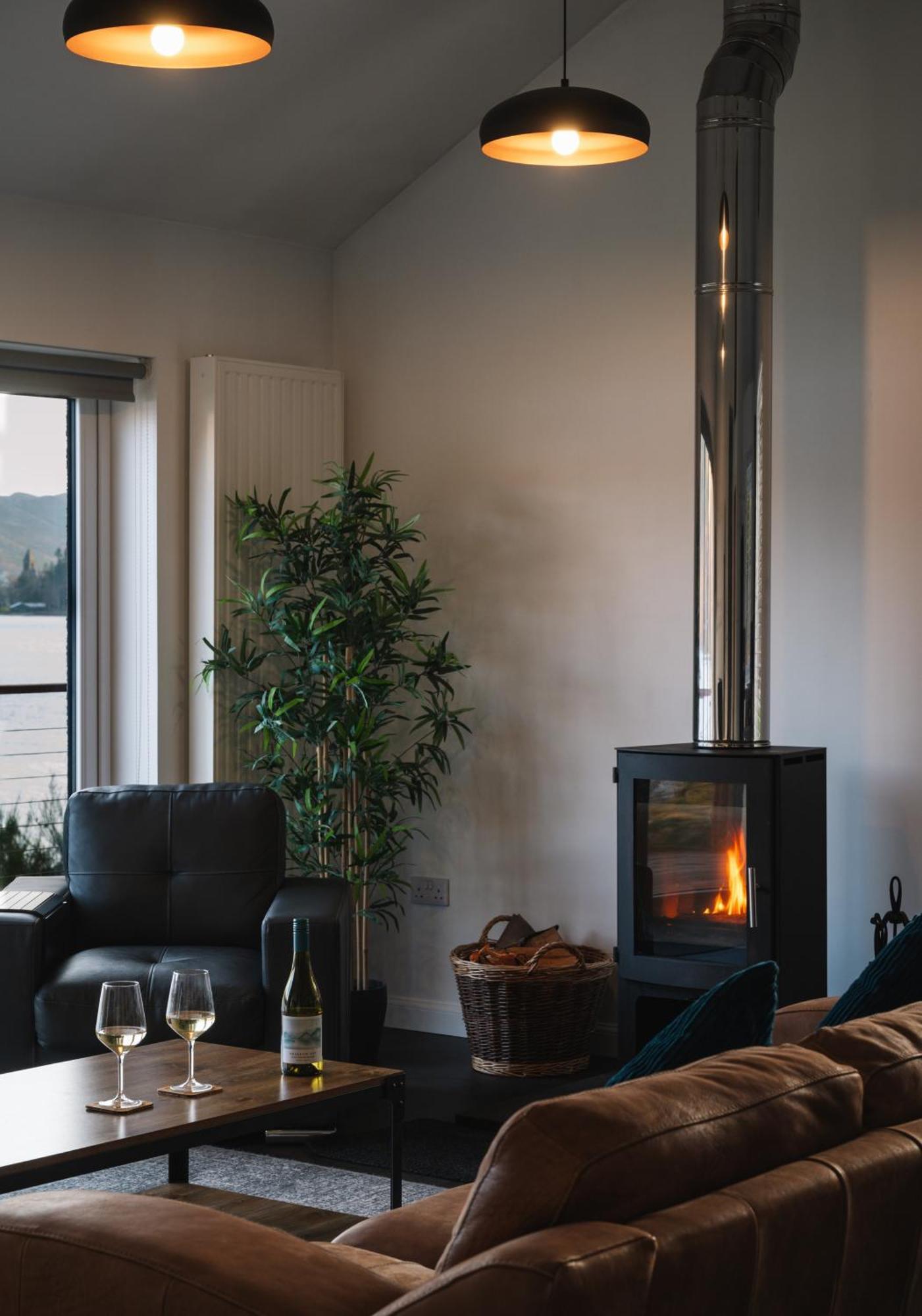Shoreland Lodges - Holly Lodge Форт Аугустус Экстерьер фото