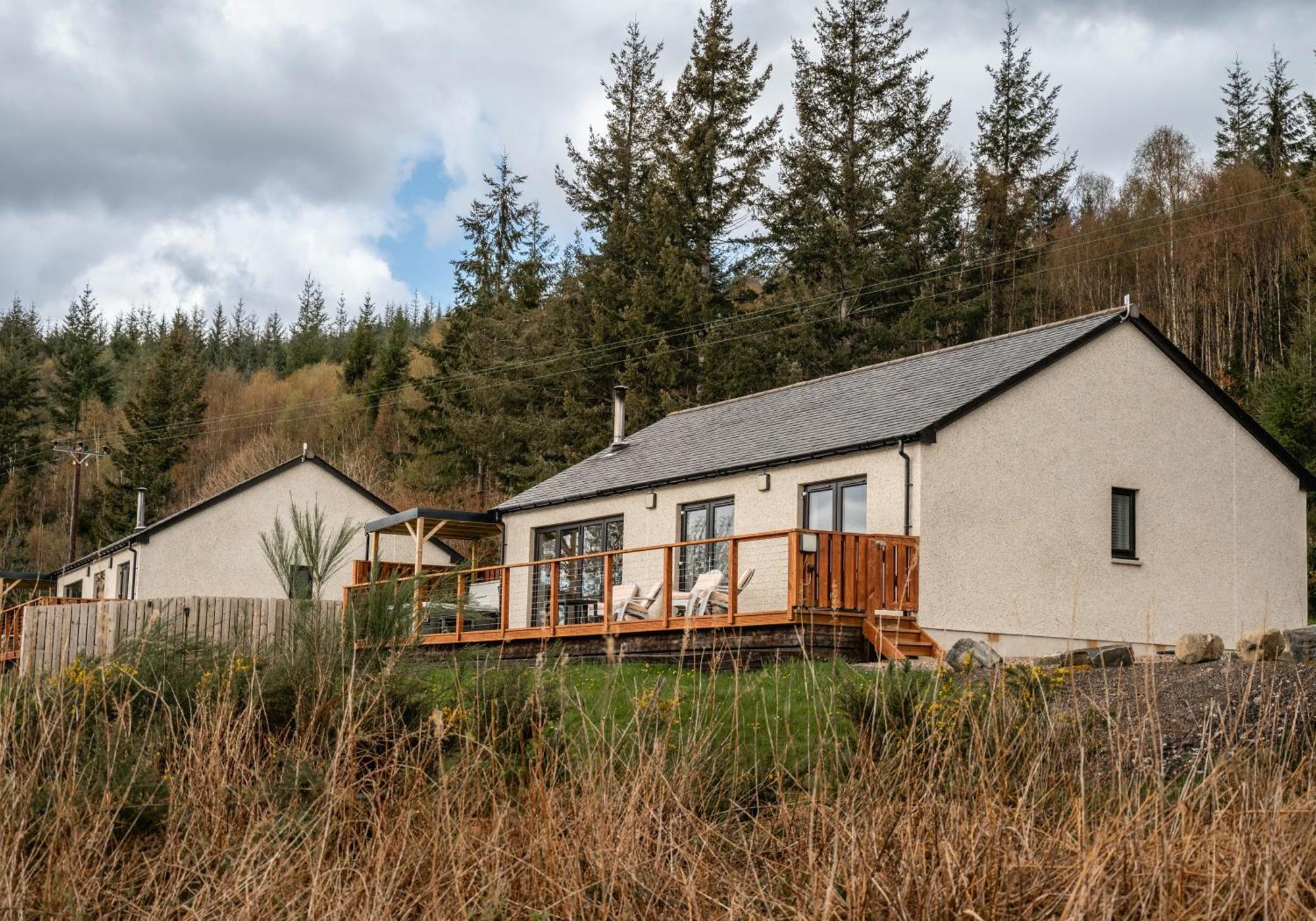 Shoreland Lodges - Holly Lodge Форт Аугустус Экстерьер фото